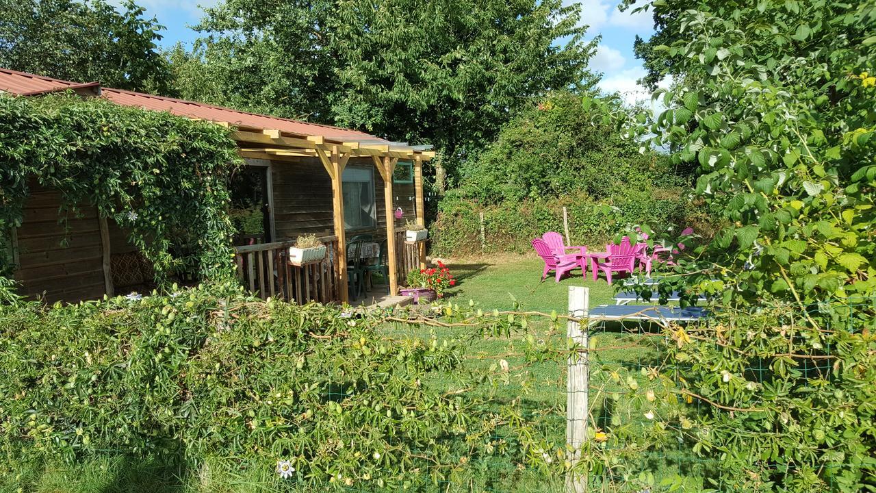 Отель Camping La Viotterie La Boissiere  Экстерьер фото