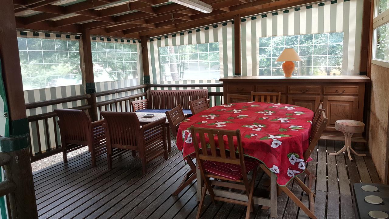 Отель Camping La Viotterie La Boissiere  Экстерьер фото